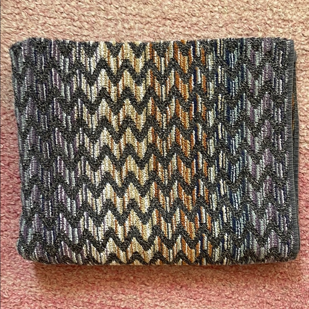 Missoni Home Chevron Patterned Bath Towel (26x44 inches) 🛁